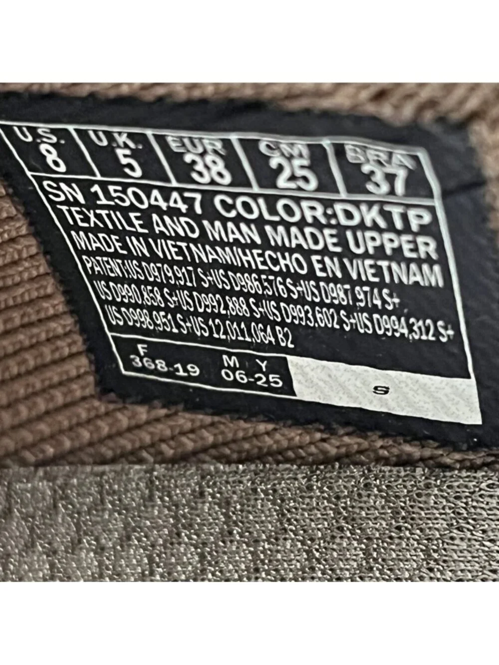 Skechers Ultra Flex 3.0 Pure Color Womens Size 8 Taupe Athletic Shoes Sneakers